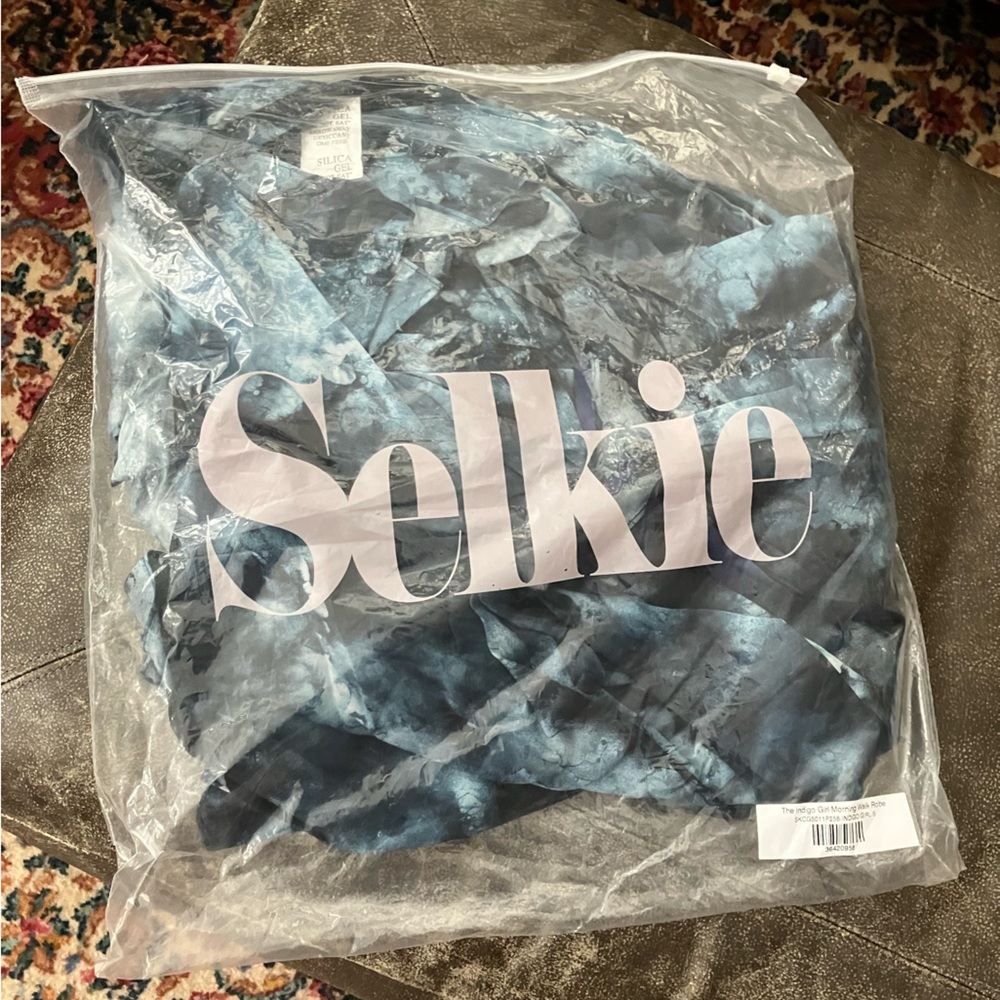 Selkie The Indigo Girl Morning Walk Robe - Picture 3 of 4